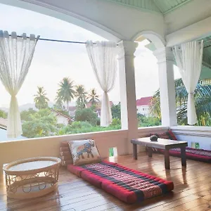 Guest house 天堂鸟 花园 客栈, Luang Prabang