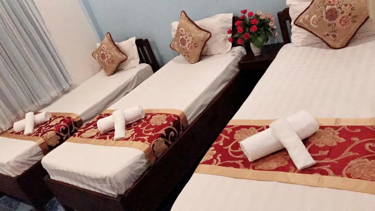 Phanhthasone Guesthouse Luang Prabang 0*,