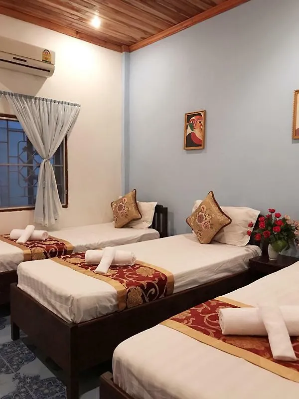 Phanhthasone Guesthouse Luang Prabang 0*,